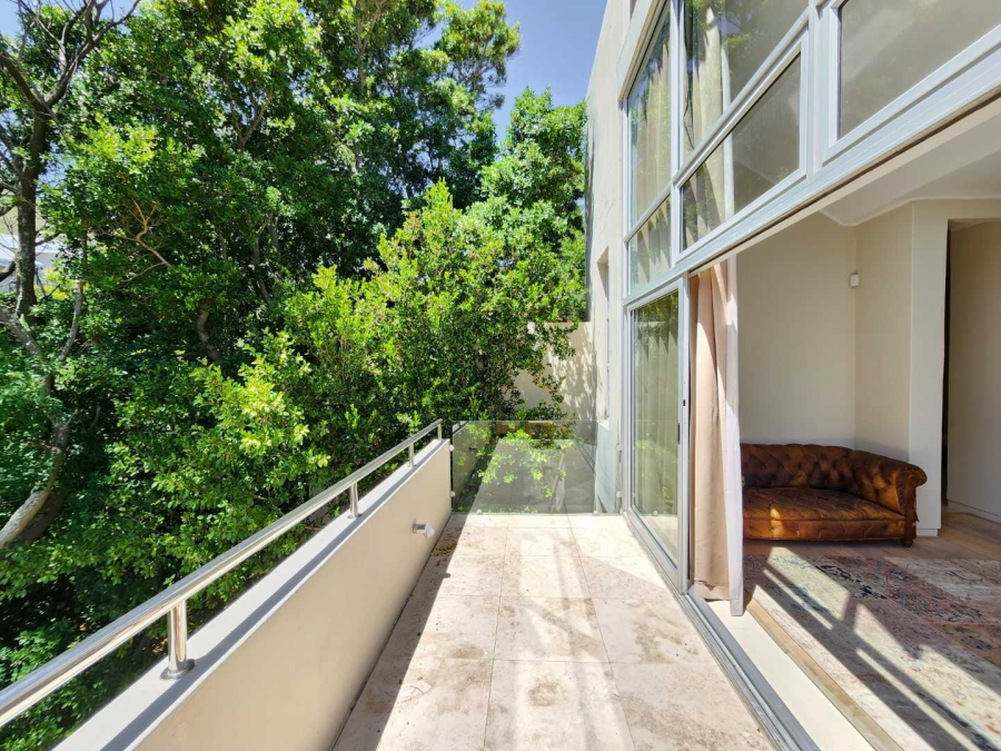 To Let 3 Bedroom Property for Rent in Camps Bay Western Cape